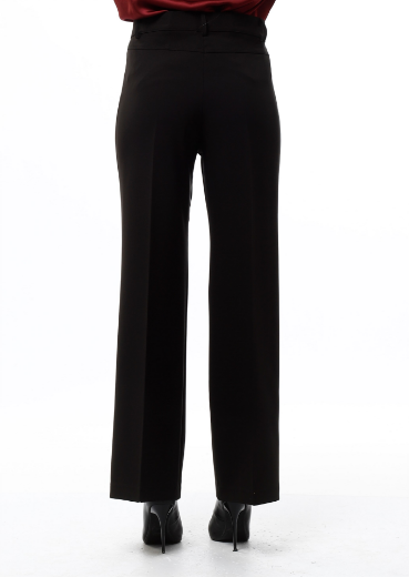 Immagine di Pantalone largo con carre' dietro