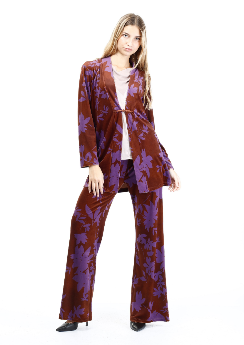 Immagine di Spolverino con alamaro velluto stampa foglie