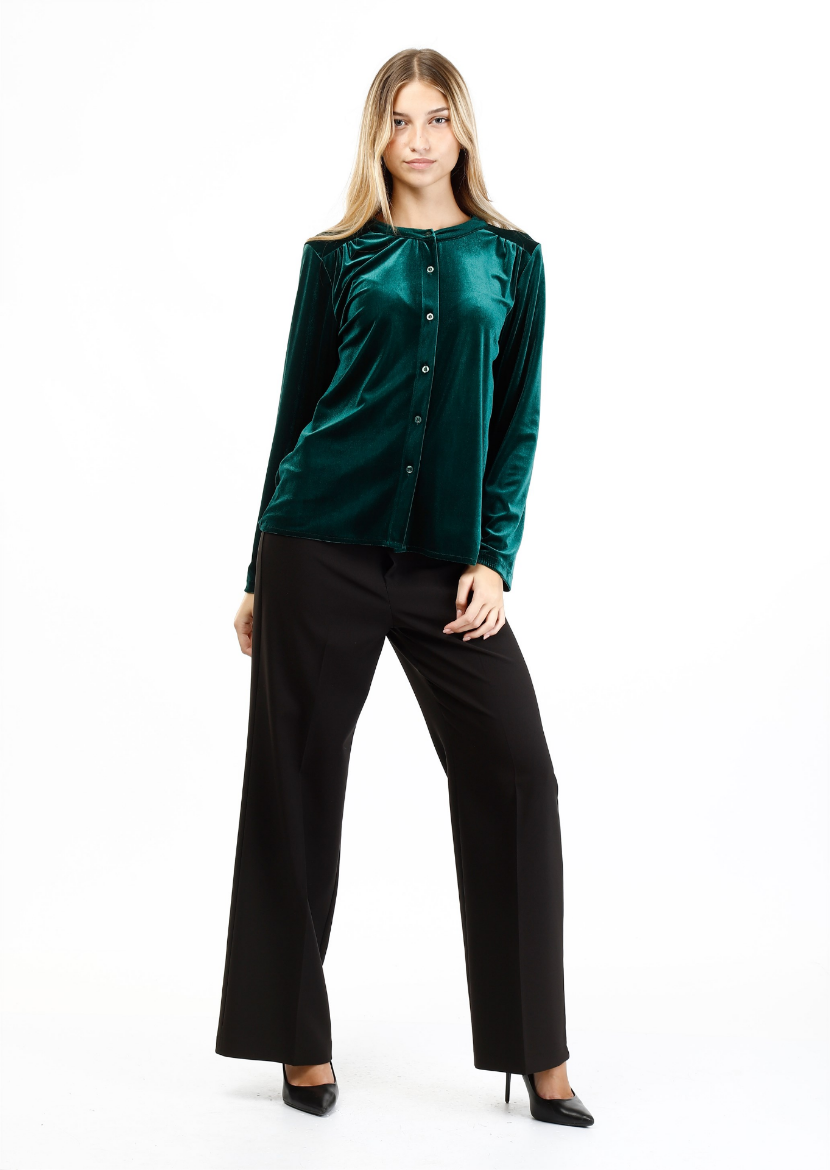 Immagine di Pantalone largo con carre' dietro