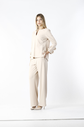 Immagine di Completo blusa e pantalone