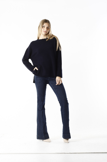 Immagine di Maglia over con spacchi