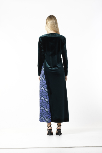 Immagine di Abito lungo velluto con inserto fantasia