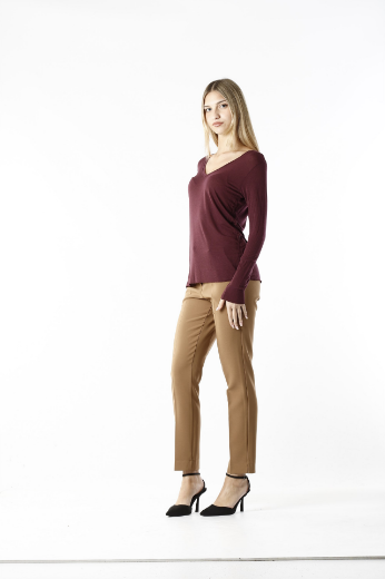 Immagine di Maglia scollo v