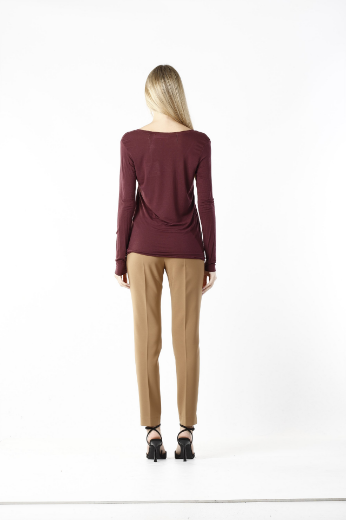 Immagine di Maglia scollo v