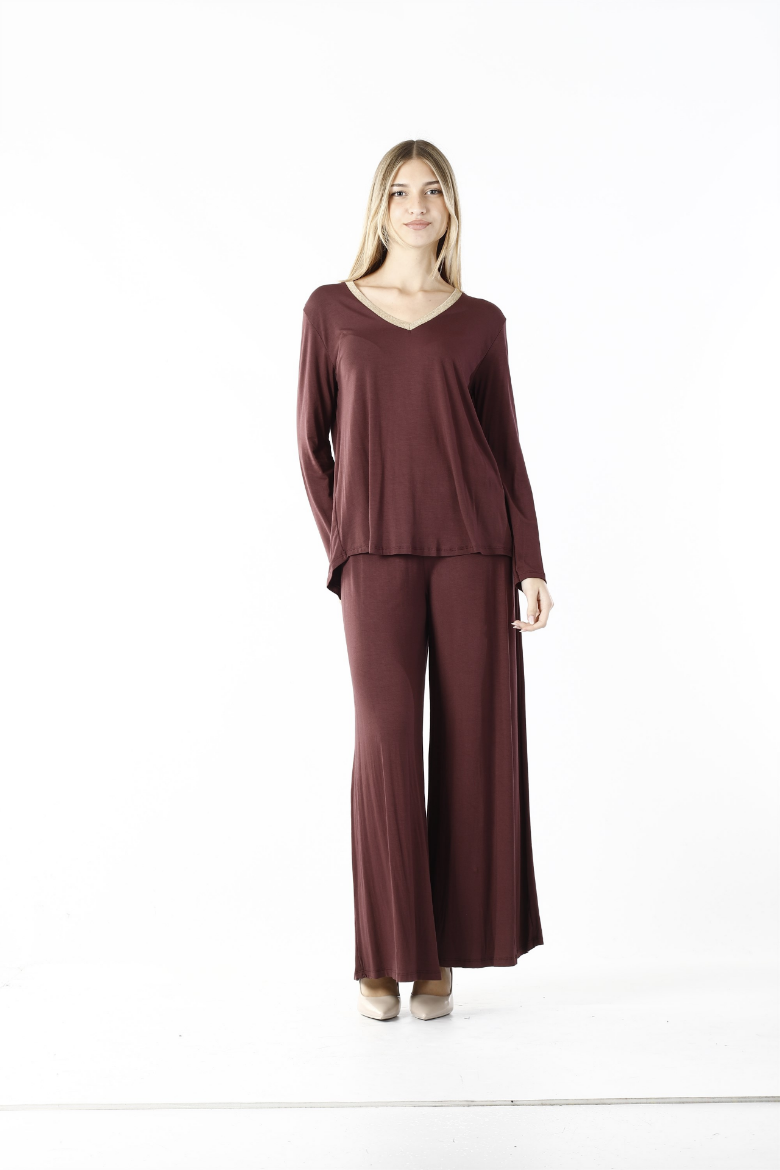 Immagine di Maglia scollo v con bordo lurex