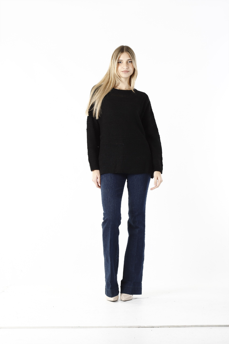 Immagine di Maglia girocollo over forata