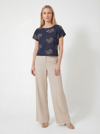 Immagine di Blusa girocollo con ricami caschemir