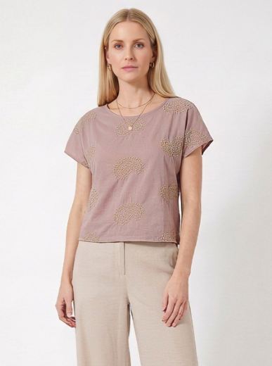 Immagine di Blusa girocollo con ricami caschemir