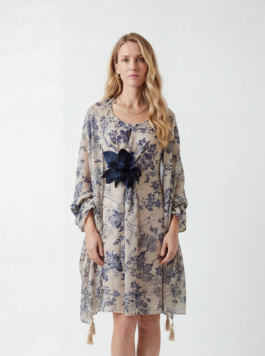 Immagine di Stola stampa fiori doppiata c/giummi